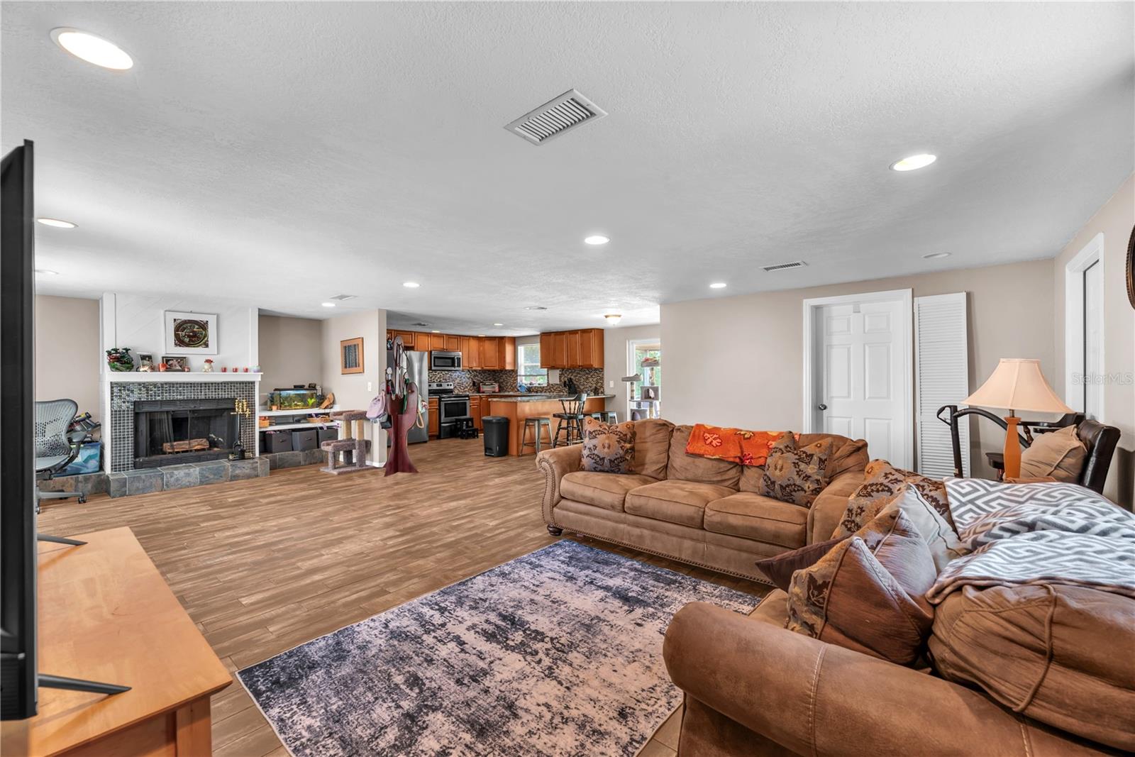 RUSKIN COLONY FARMS 1ST EXTENS - Residential
