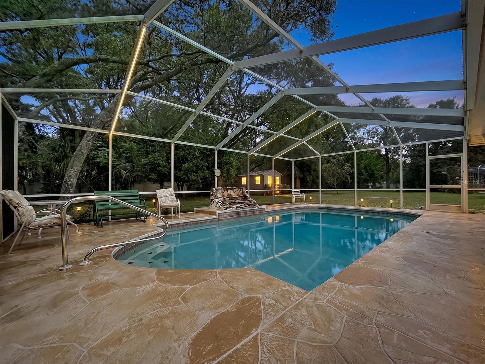 SPRING HILL - Residential