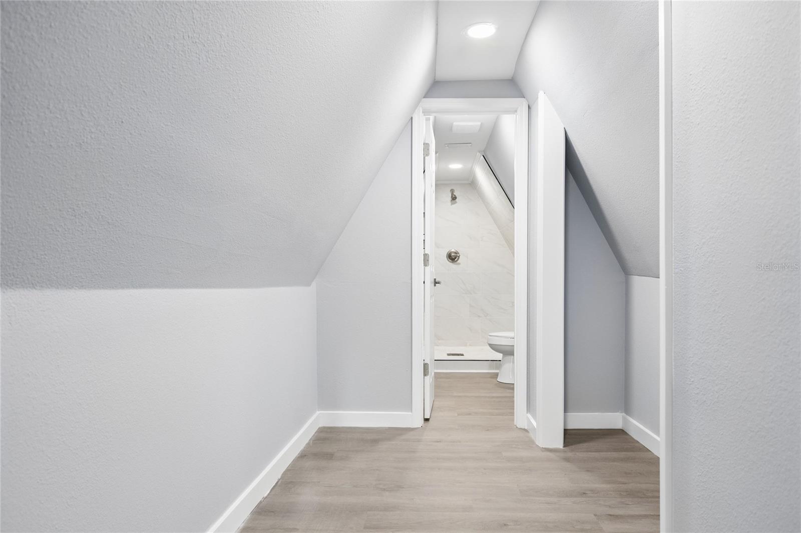 CLERMONT SUNNYSIDE UNIT - Residential