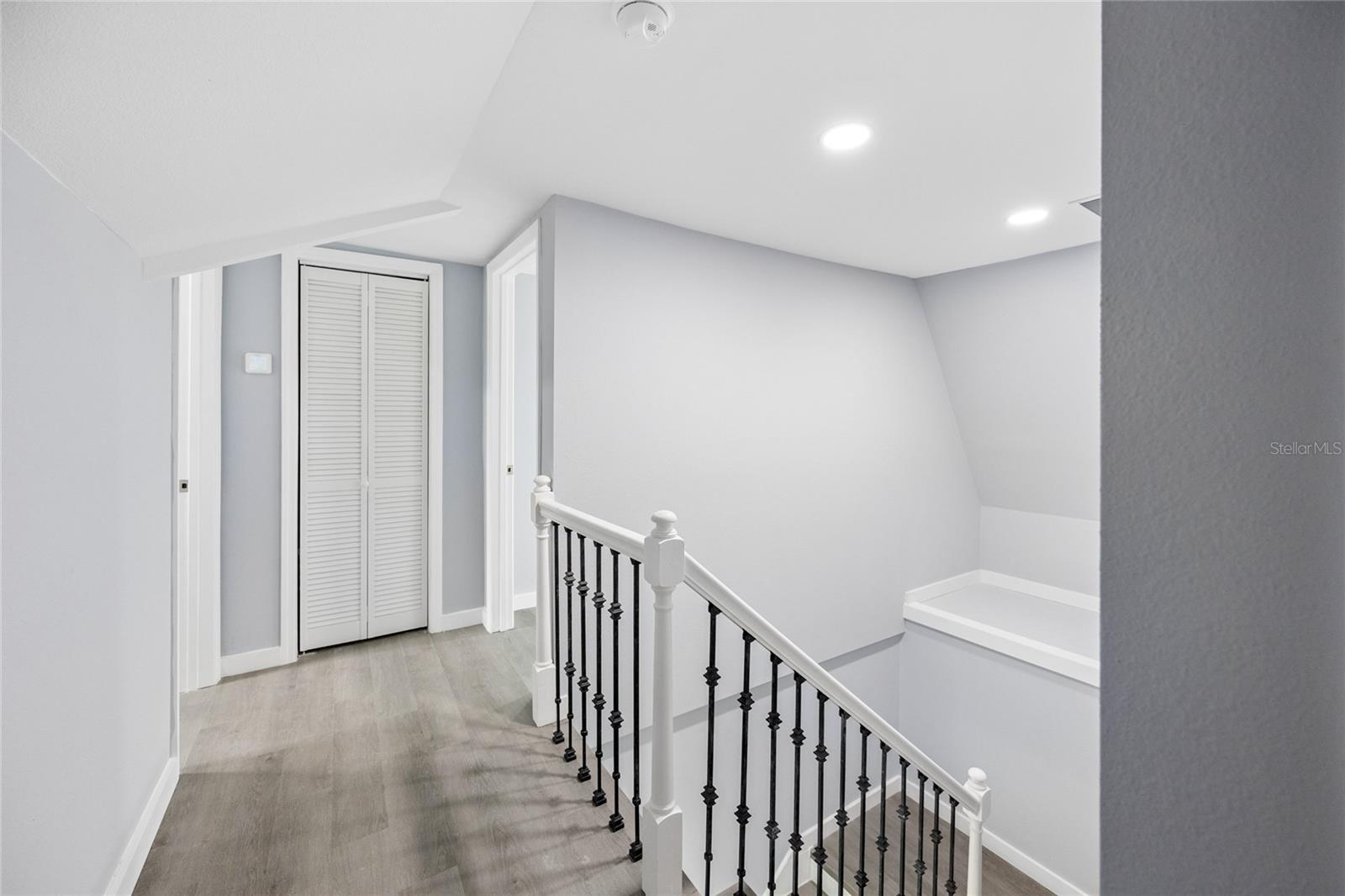 CLERMONT SUNNYSIDE UNIT - Residential