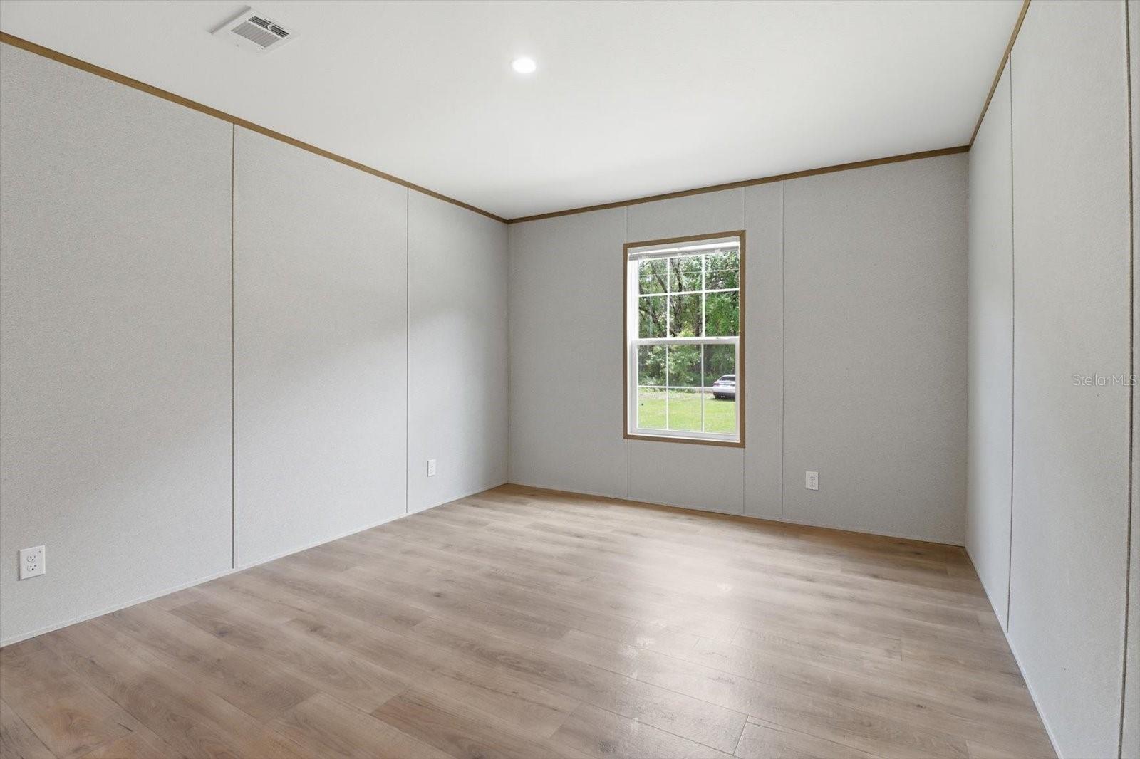 ALICIA ACRES - Residential