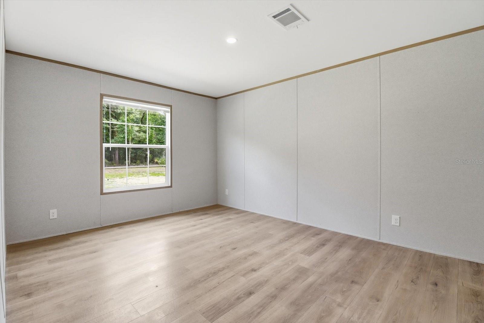 ALICIA ACRES - Residential