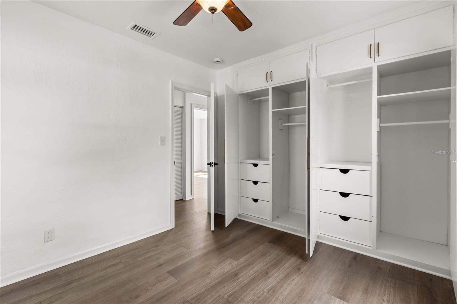 GROVE LANE SUB - Residential