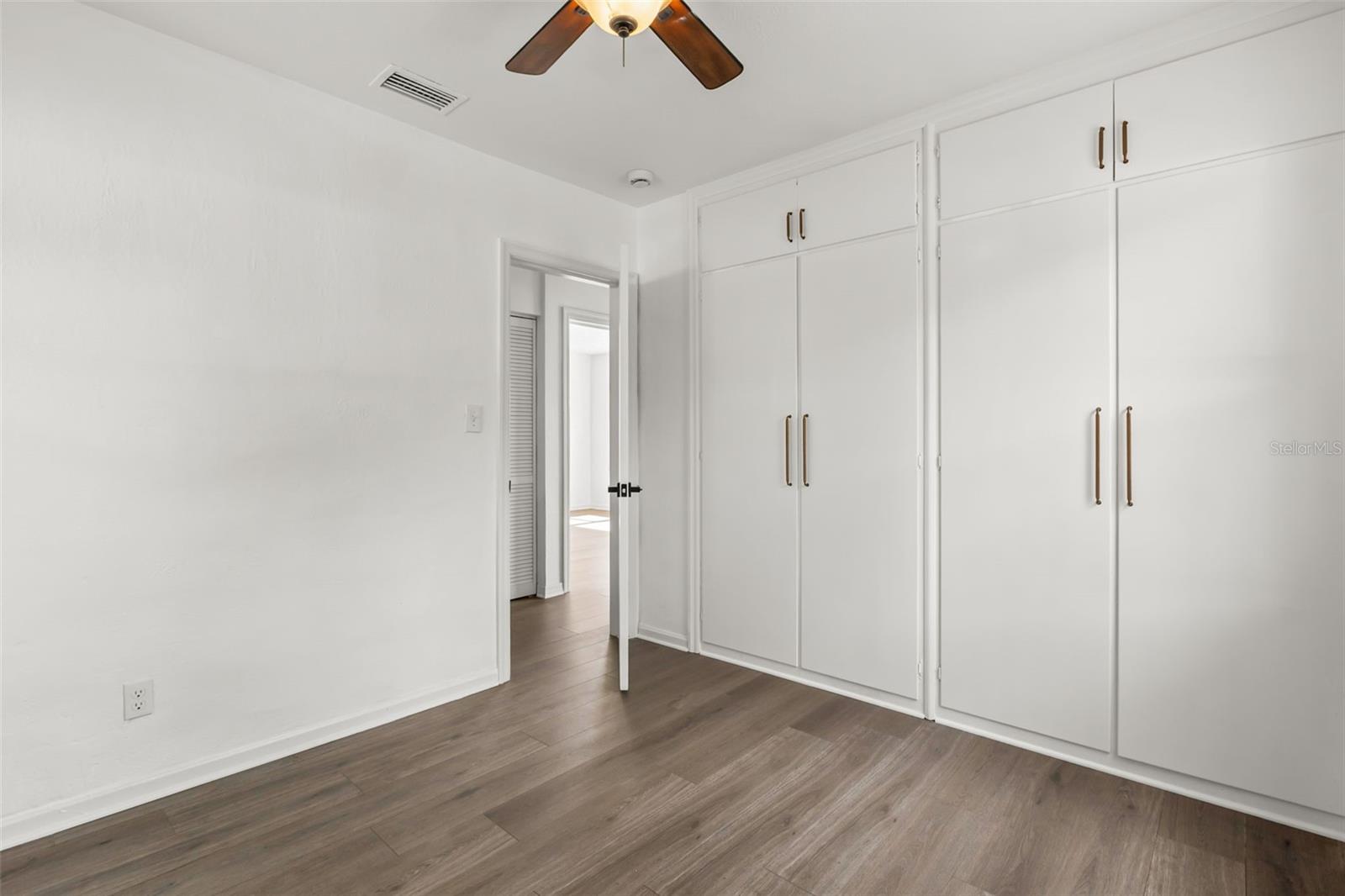 GROVE LANE SUB - Residential