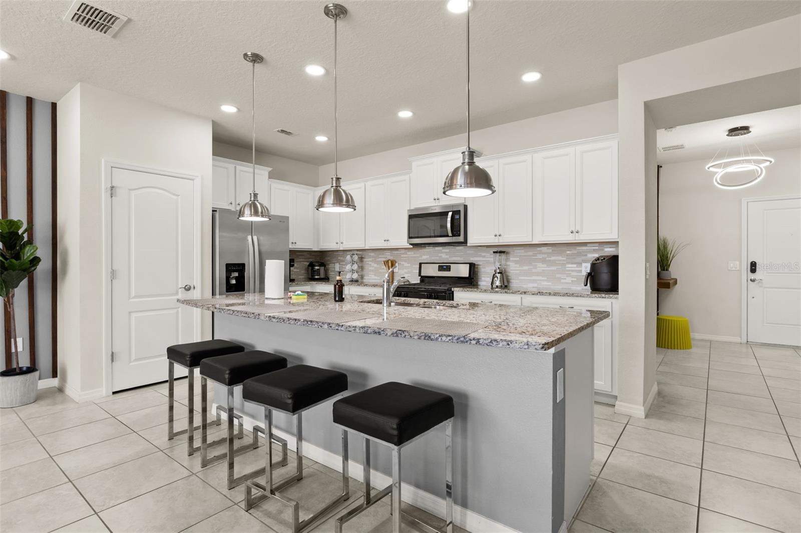 SOLTERRA PH 2B - Residential