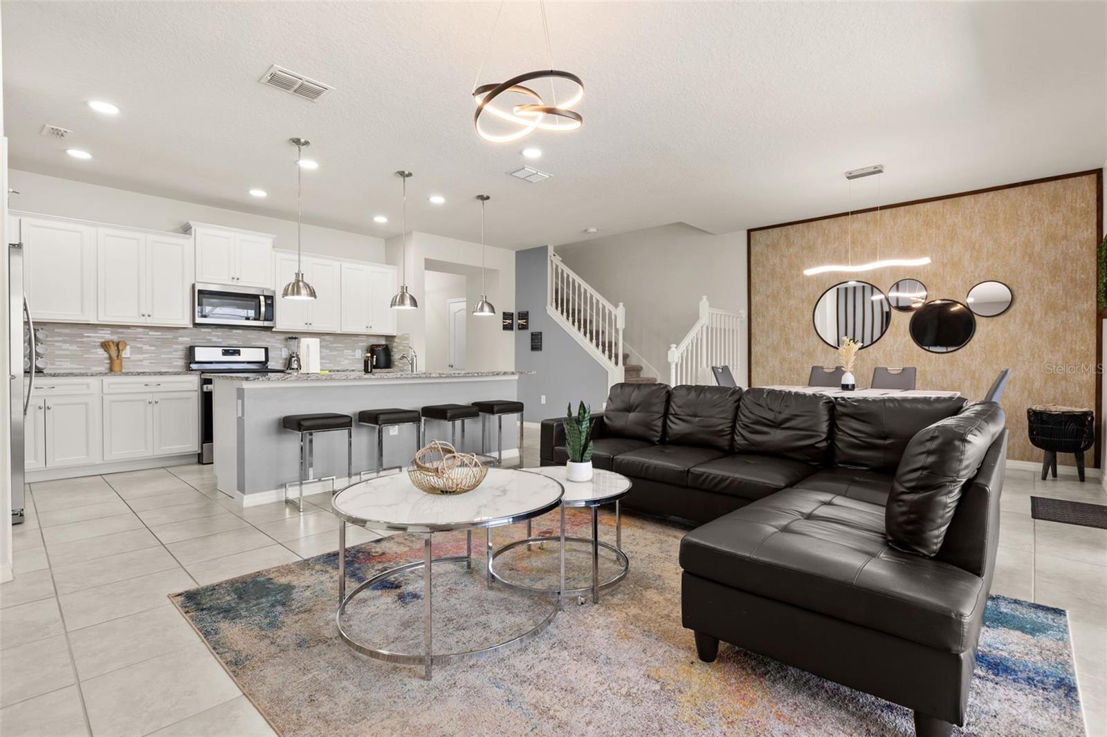 SOLTERRA PH 2B - Residential