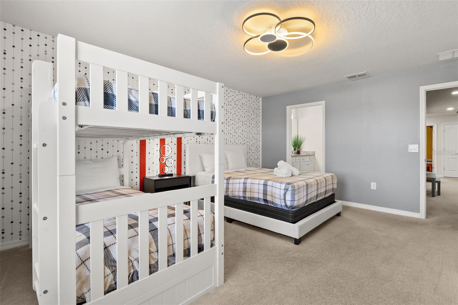 SOLTERRA PH 2B - Residential