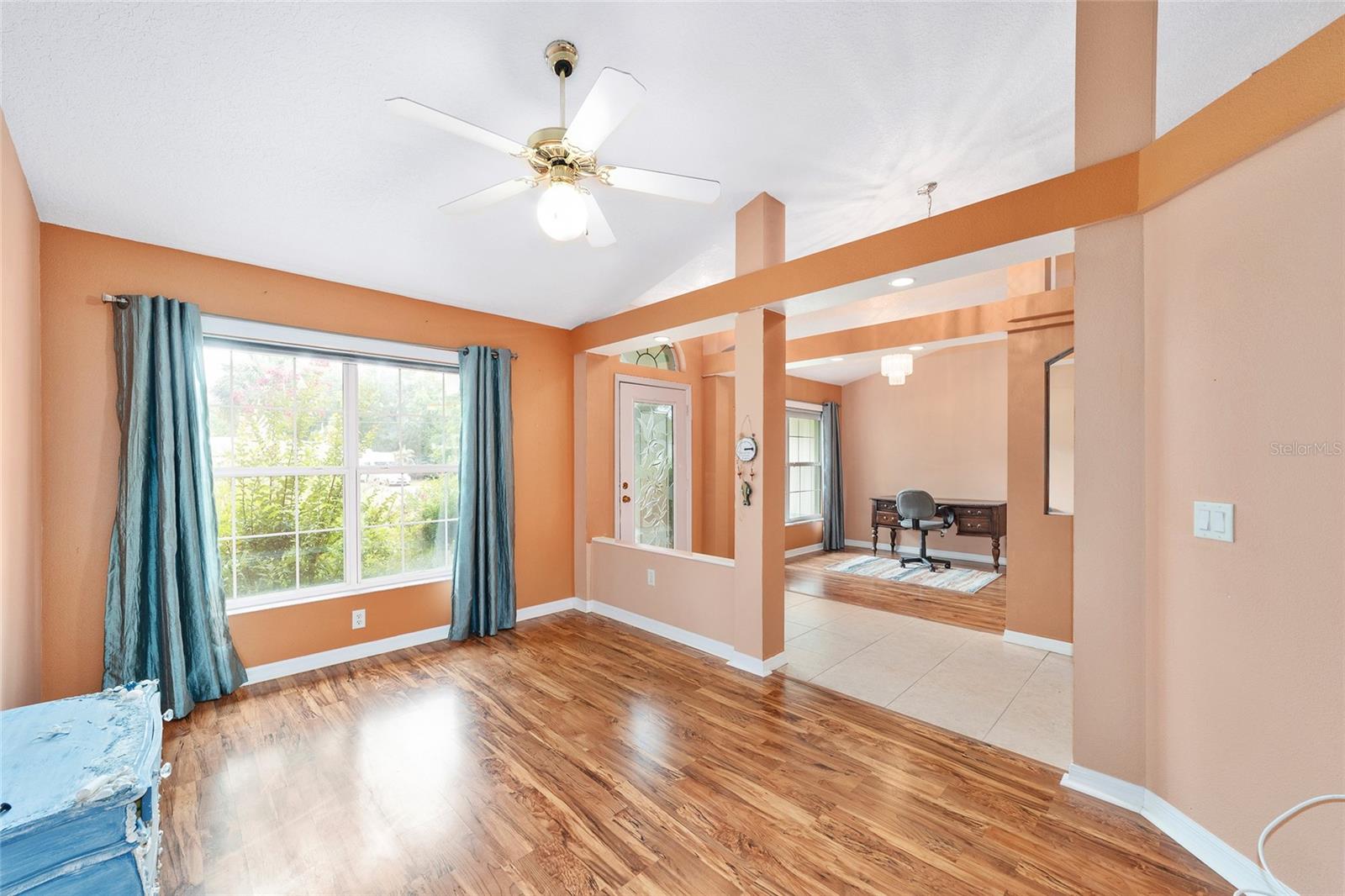 CRYSTAL PARADISE ESTATES - Residential