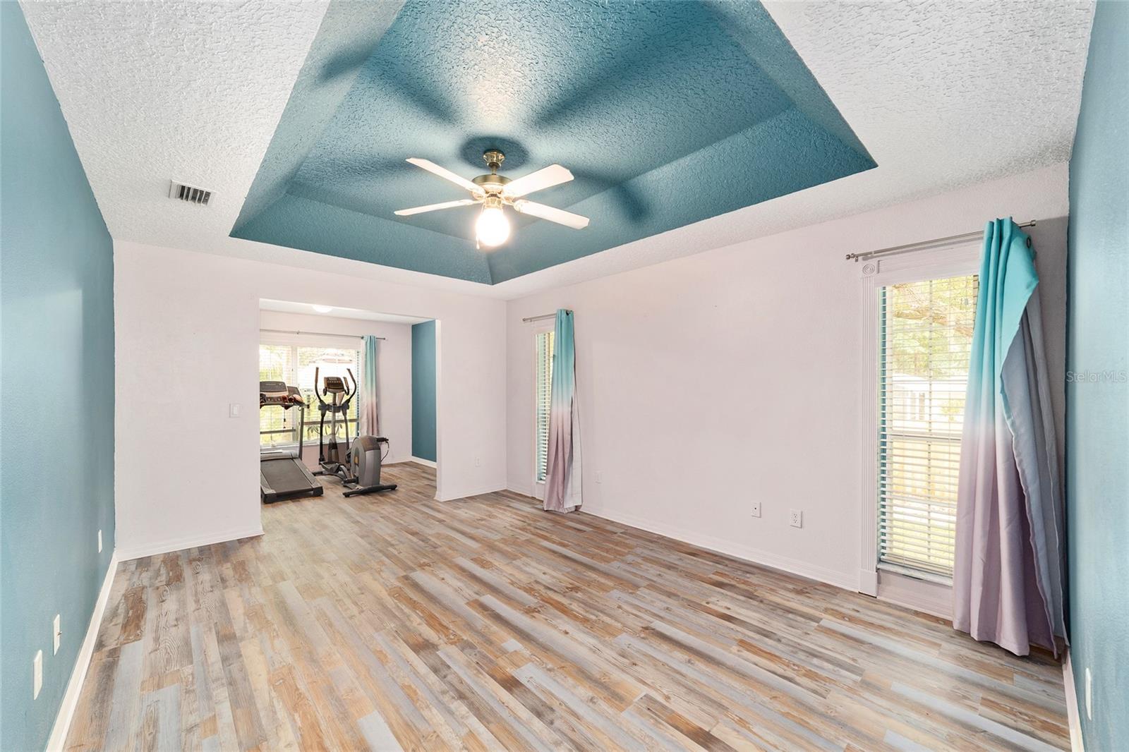 CRYSTAL PARADISE ESTATES - Residential