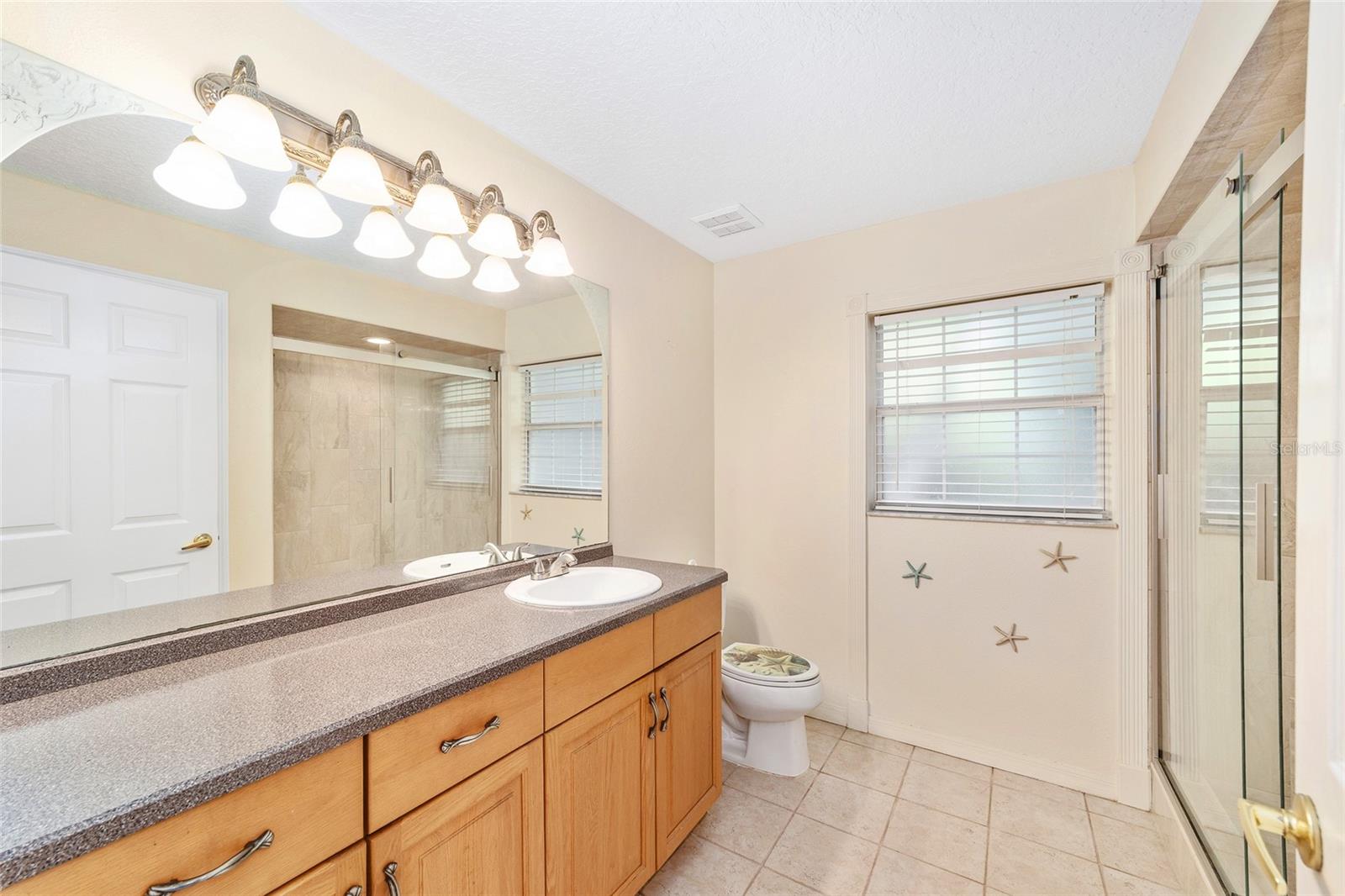 CRYSTAL PARADISE ESTATES - Residential
