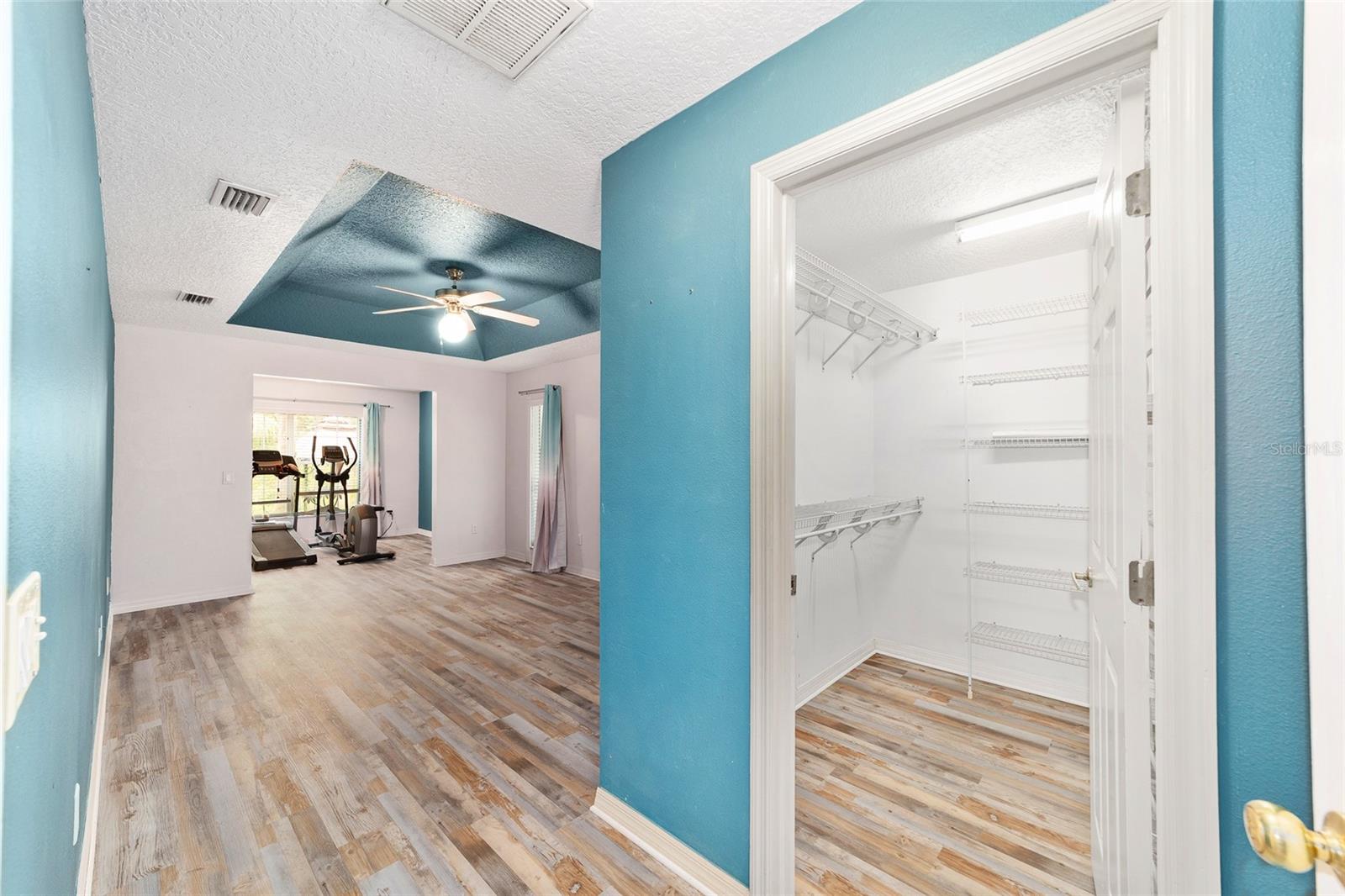 CRYSTAL PARADISE ESTATES - Residential