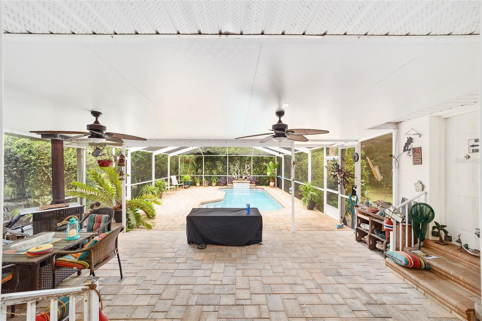 CRYSTAL PARADISE ESTATES - Residential