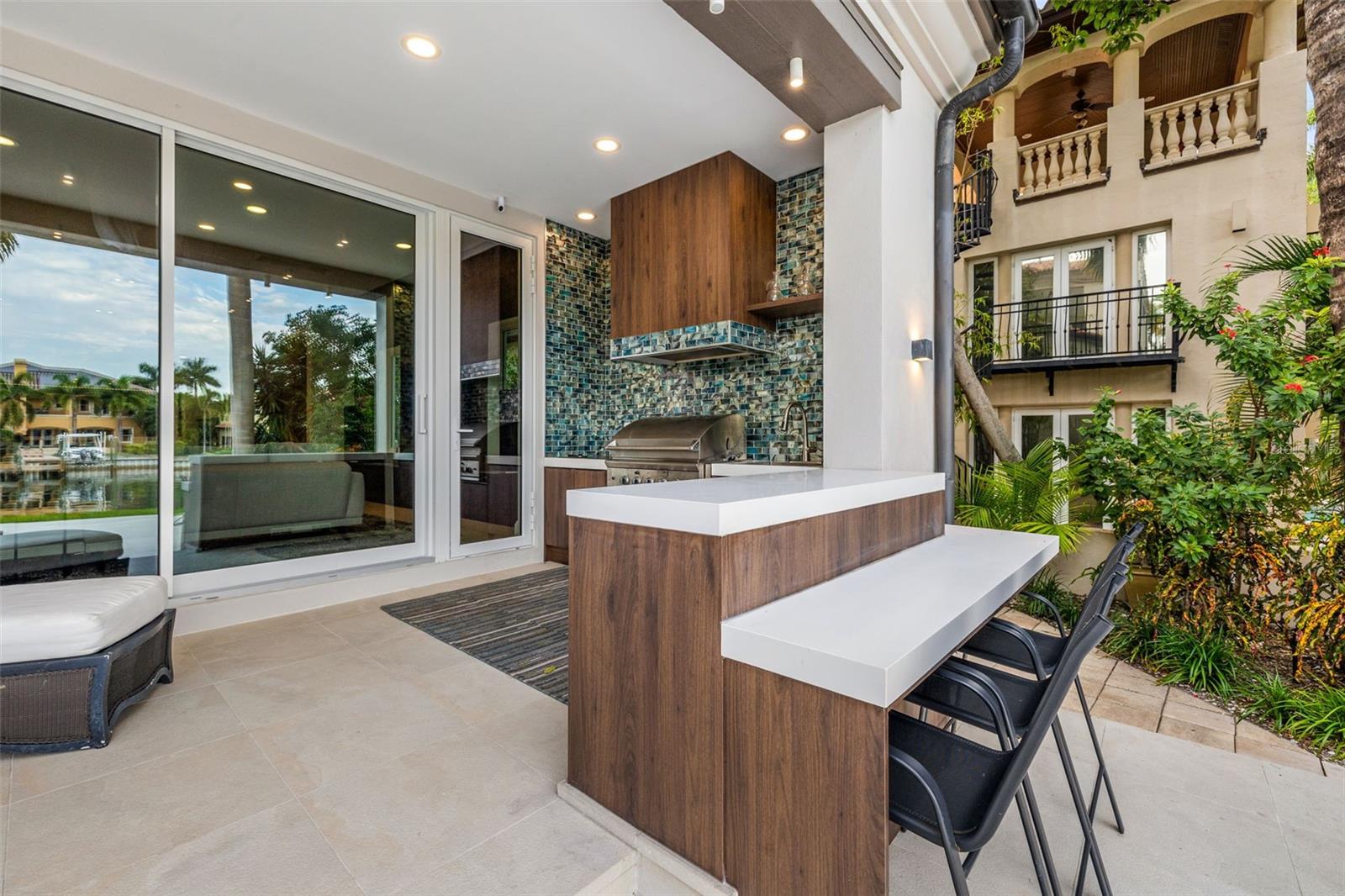 SNELL ISLE BRIGHTWATERS SEC 1 REP - Residential