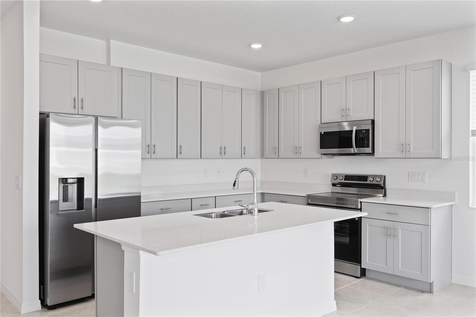 CYPRESS PARK ESTATES - Residential
