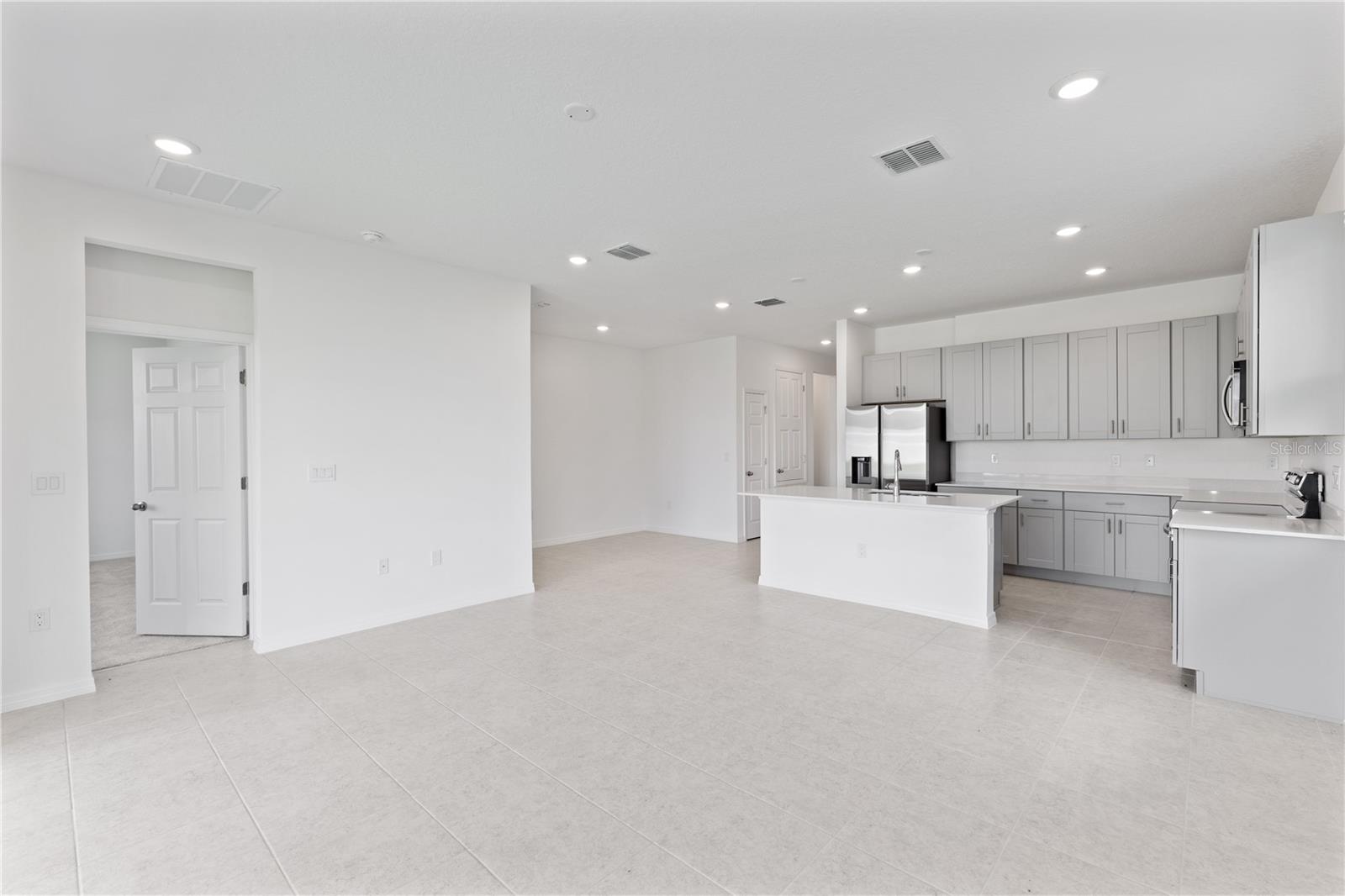CYPRESS PARK ESTATES - Residential