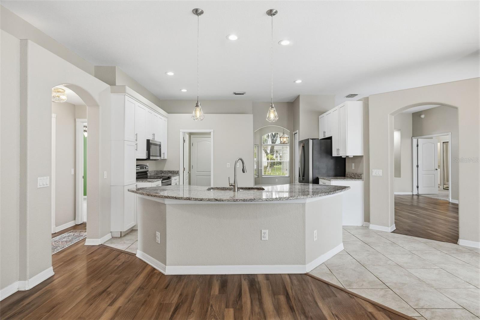 TAMPA PALMS 2C UNIT 2 - Residential
