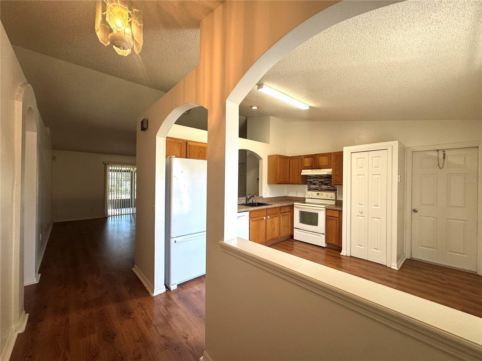 DELTONA LAKES UNIT 14 - Residential