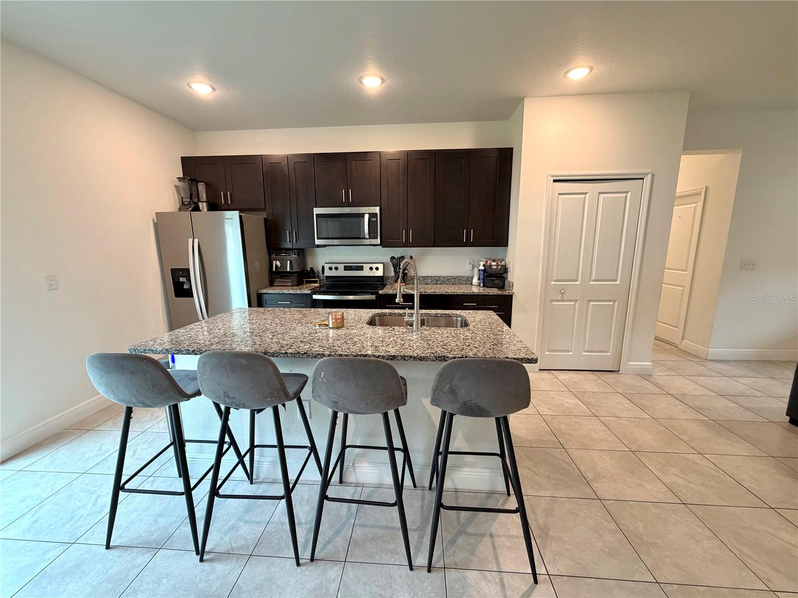 MARION OAKS - Residential
