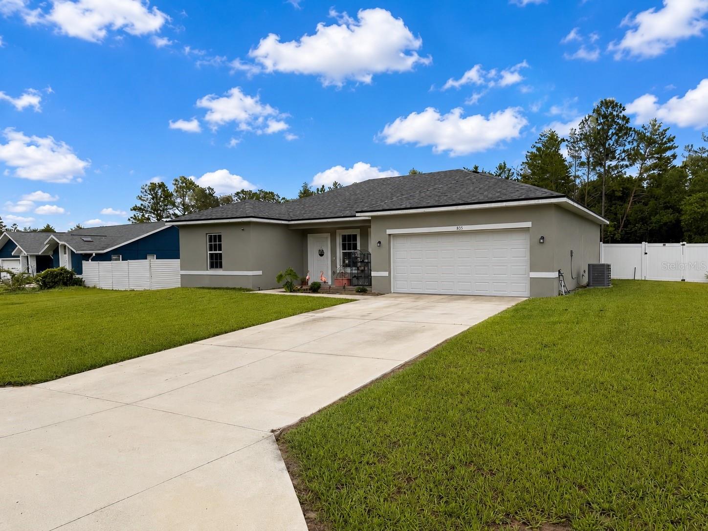 MARION OAKS - Residential