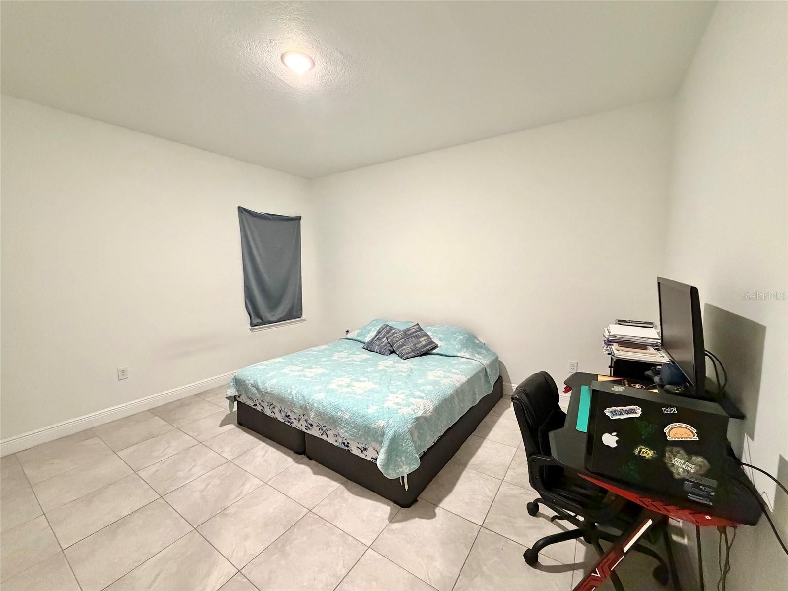 MARION OAKS - Residential