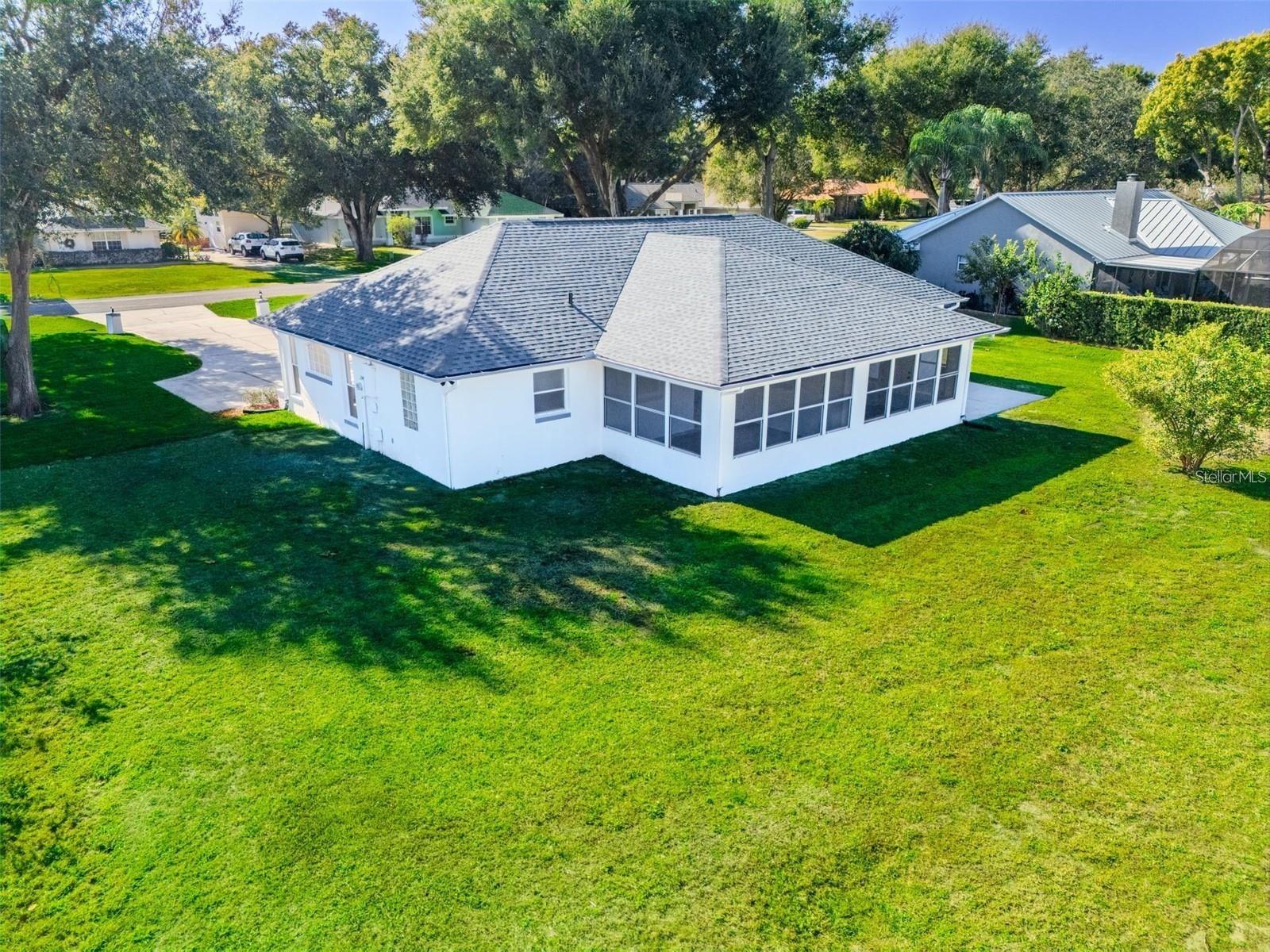 CRESCENT WEST SUB - Residential Lease