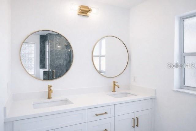 CRESCENT WEST SUB - Residential Lease