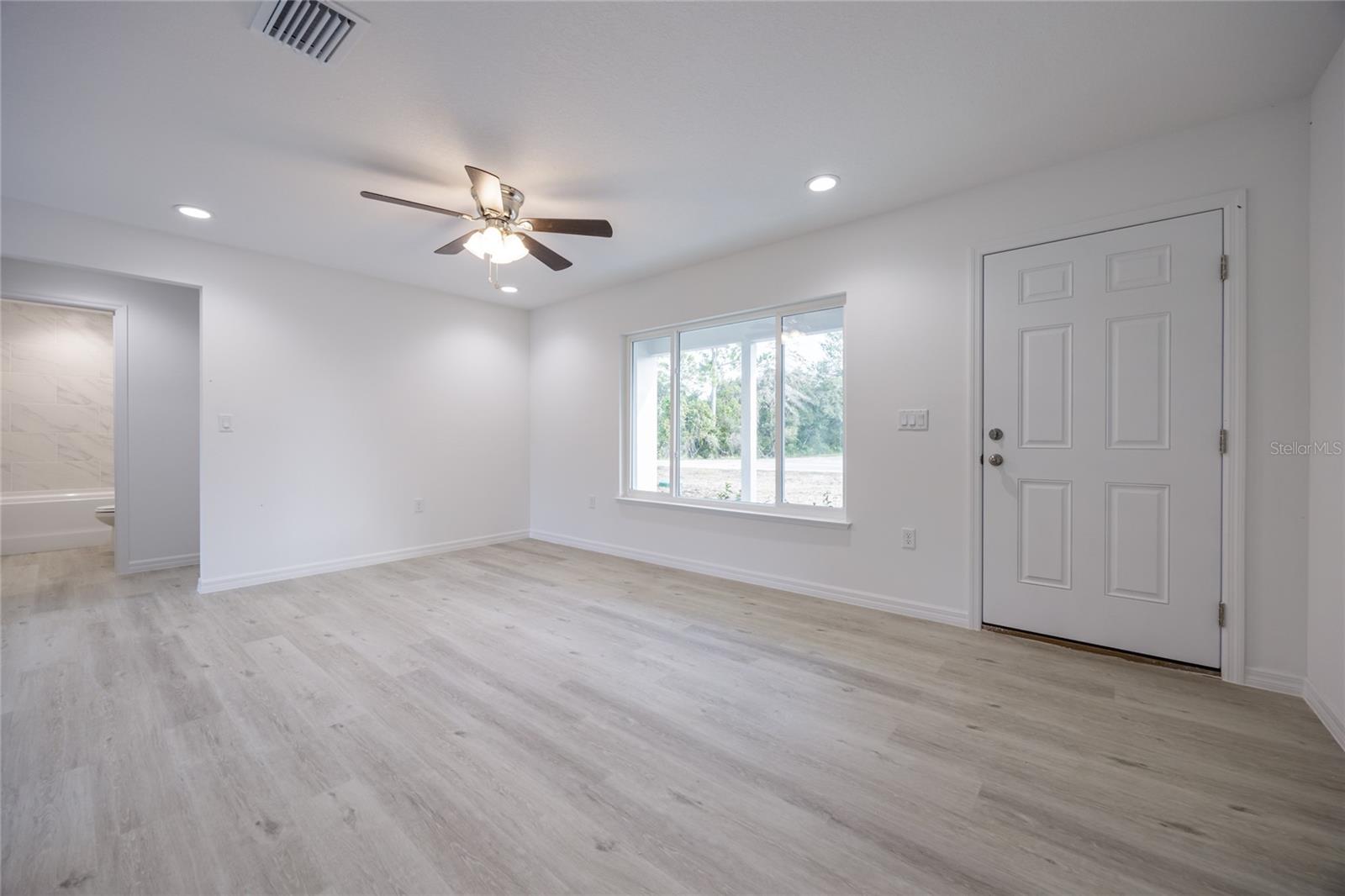 WILLISTON HYLNDS GOLF & C CLUB ESTATE - Residential