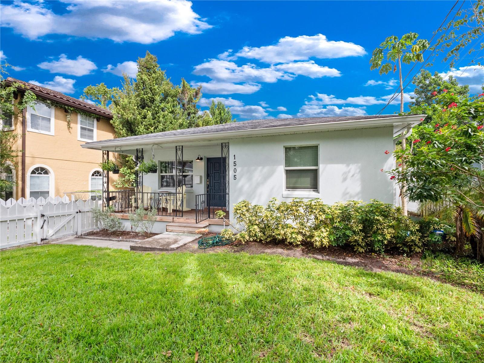 LAKE DAVIS HEIGHTS - Residential