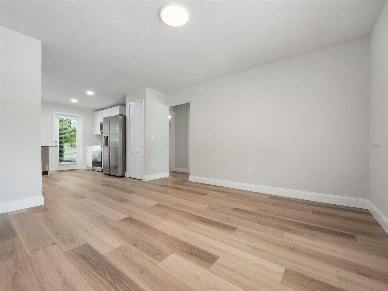 LAKE DAVIS HEIGHTS - Residential