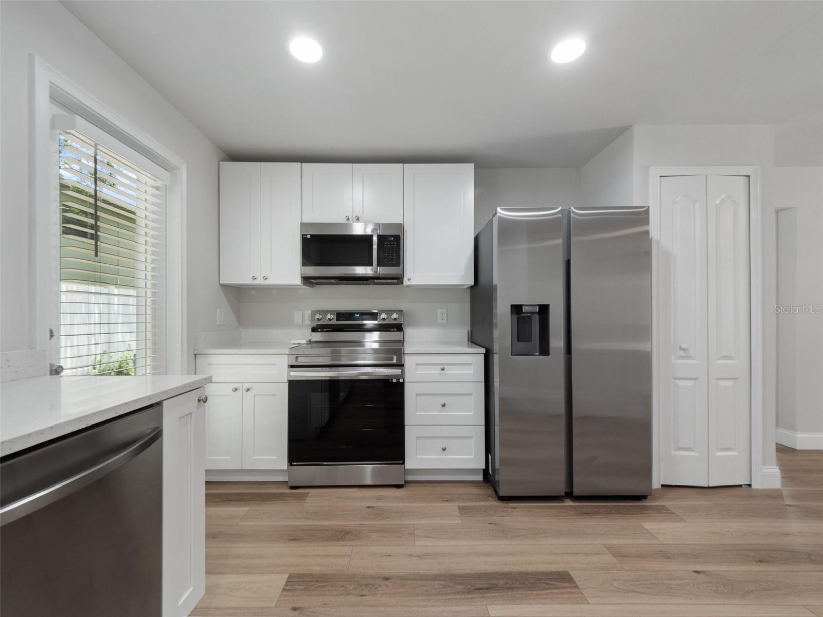 LAKE DAVIS HEIGHTS - Residential