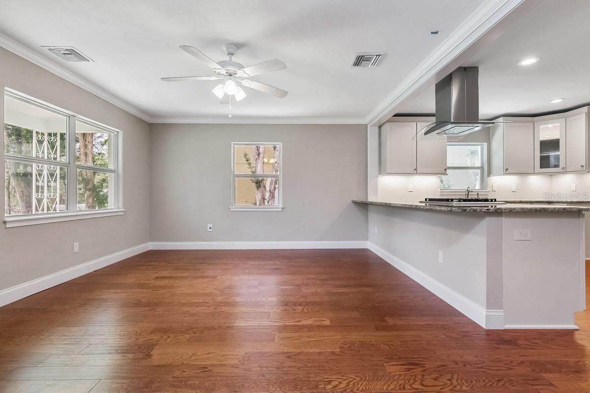 LAKE DAVIS HEIGHTS - Residential