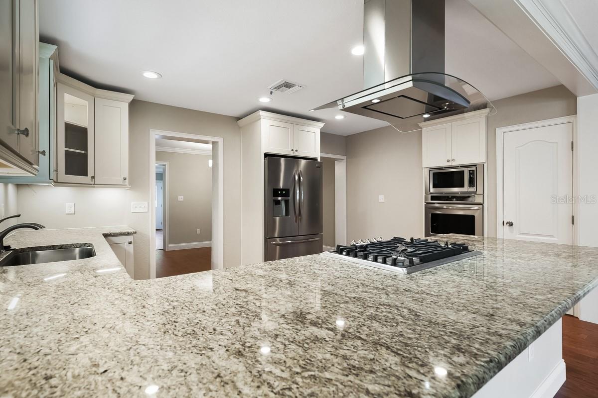 LAKE DAVIS HEIGHTS - Residential