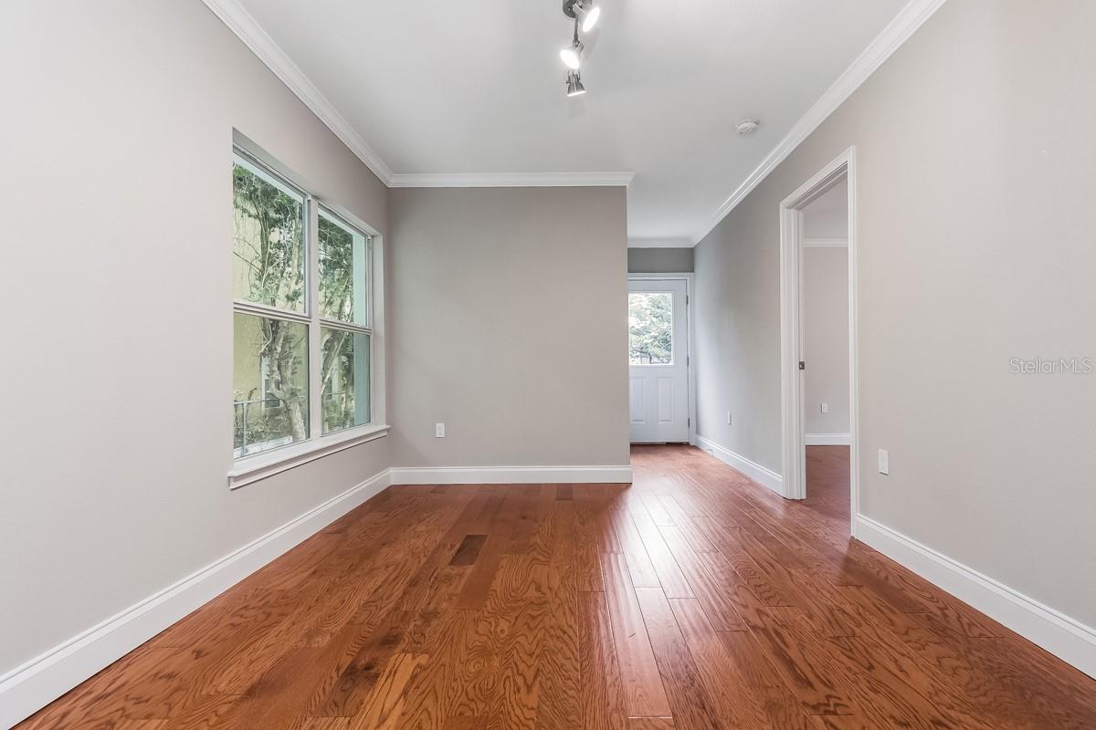 LAKE DAVIS HEIGHTS - Residential