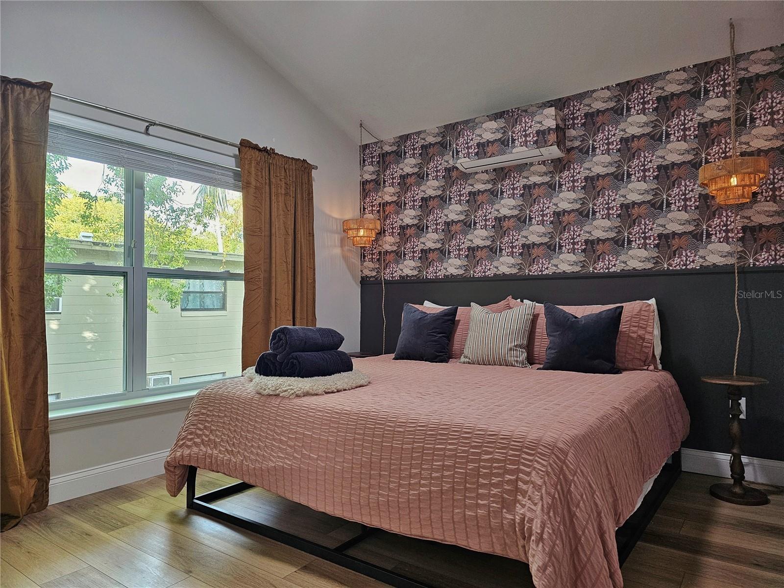 LAKE DAVIS HEIGHTS - Residential