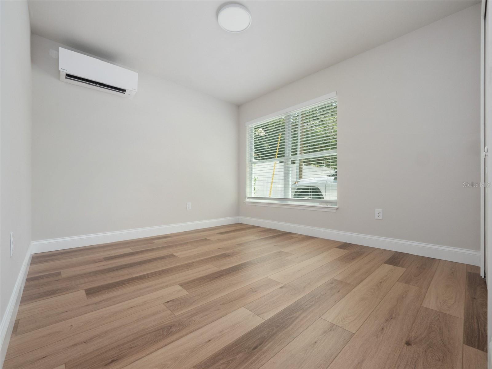 LAKE DAVIS HEIGHTS - Residential