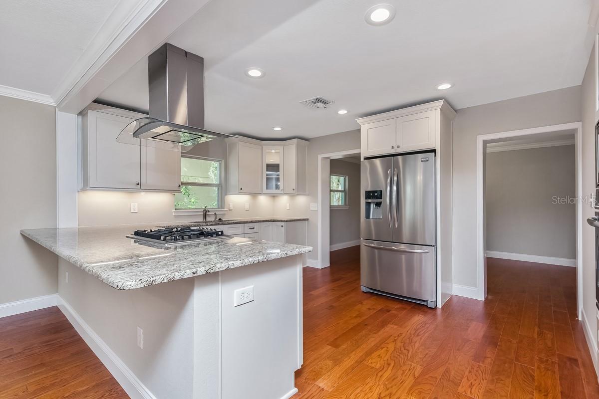 LAKE DAVIS HEIGHTS - Residential