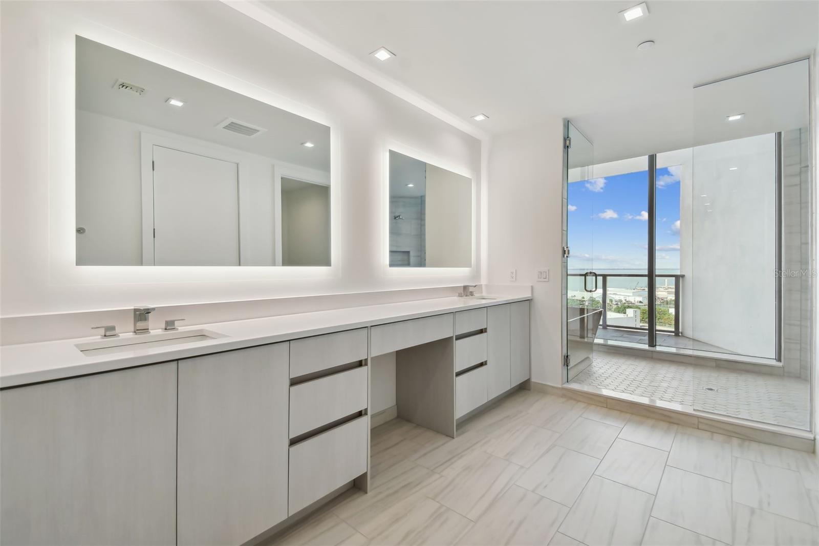 MARINA POINTE EAST A CONDOMINIUM - Residential