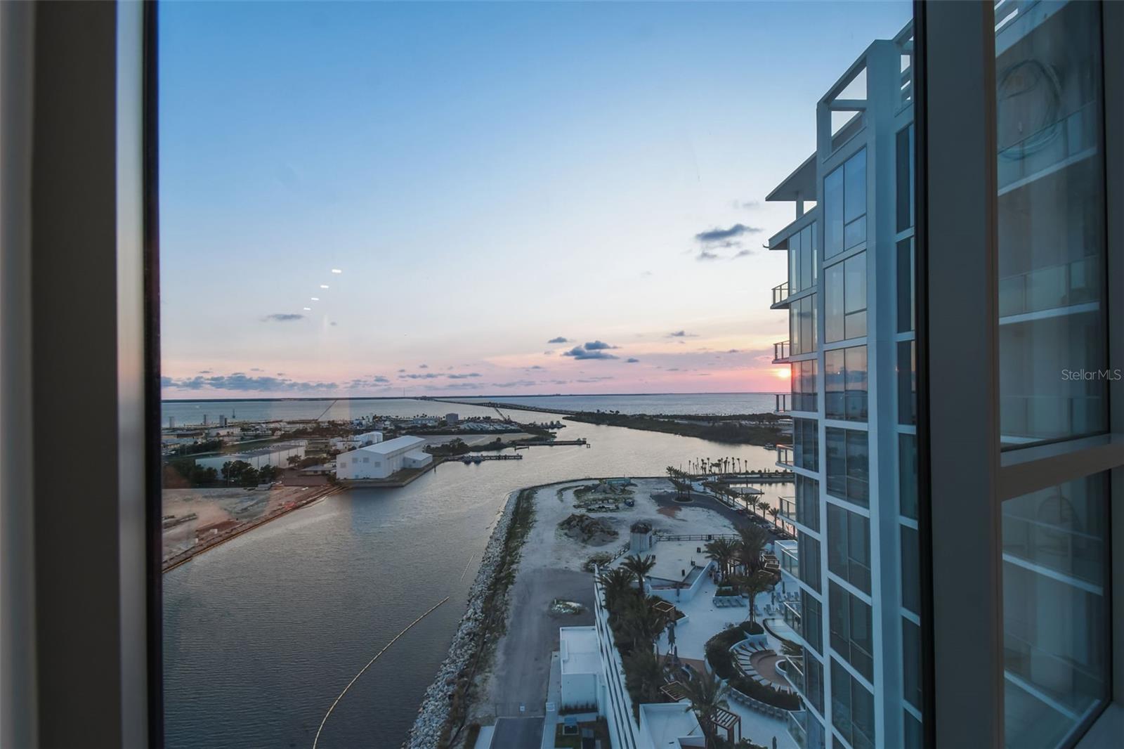 MARINA POINTE EAST A CONDOMINIUM - Residential