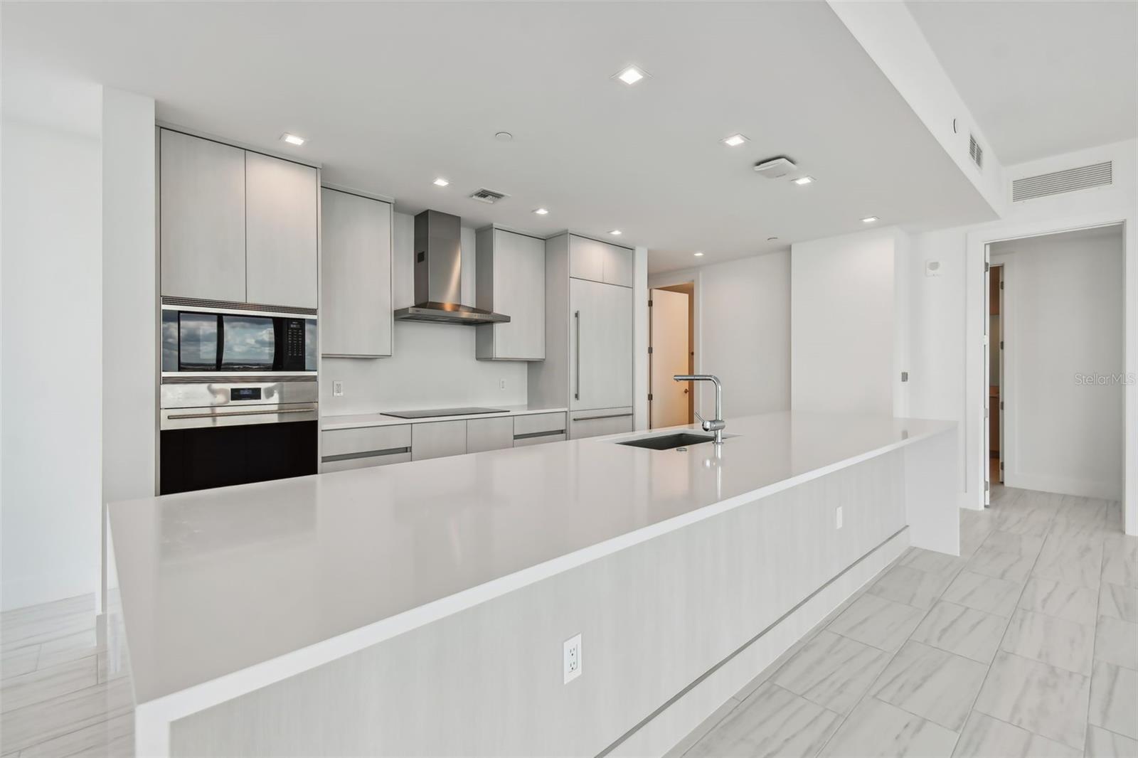 MARINA POINTE EAST A CONDOMINIUM - Residential