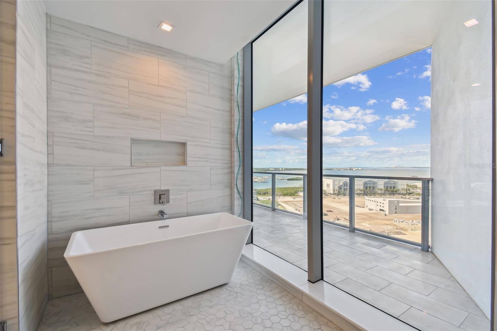 MARINA POINTE EAST A CONDOMINIUM - Residential