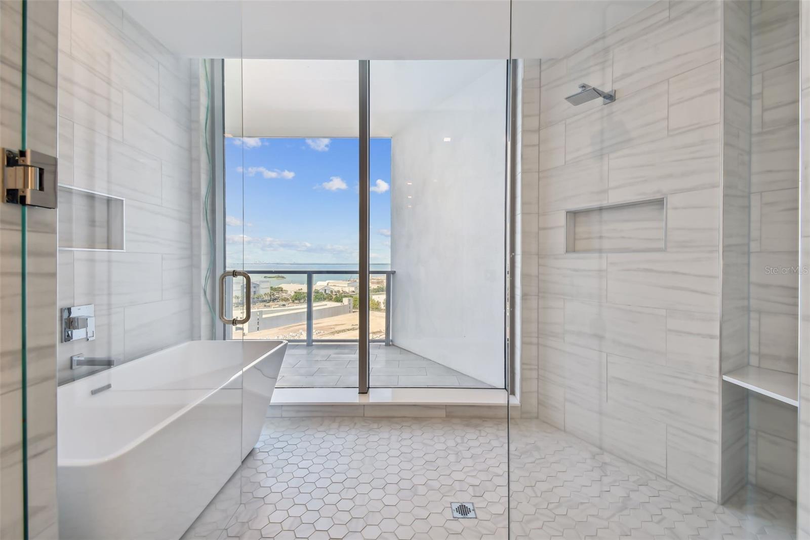 MARINA POINTE EAST A CONDOMINIUM - Residential