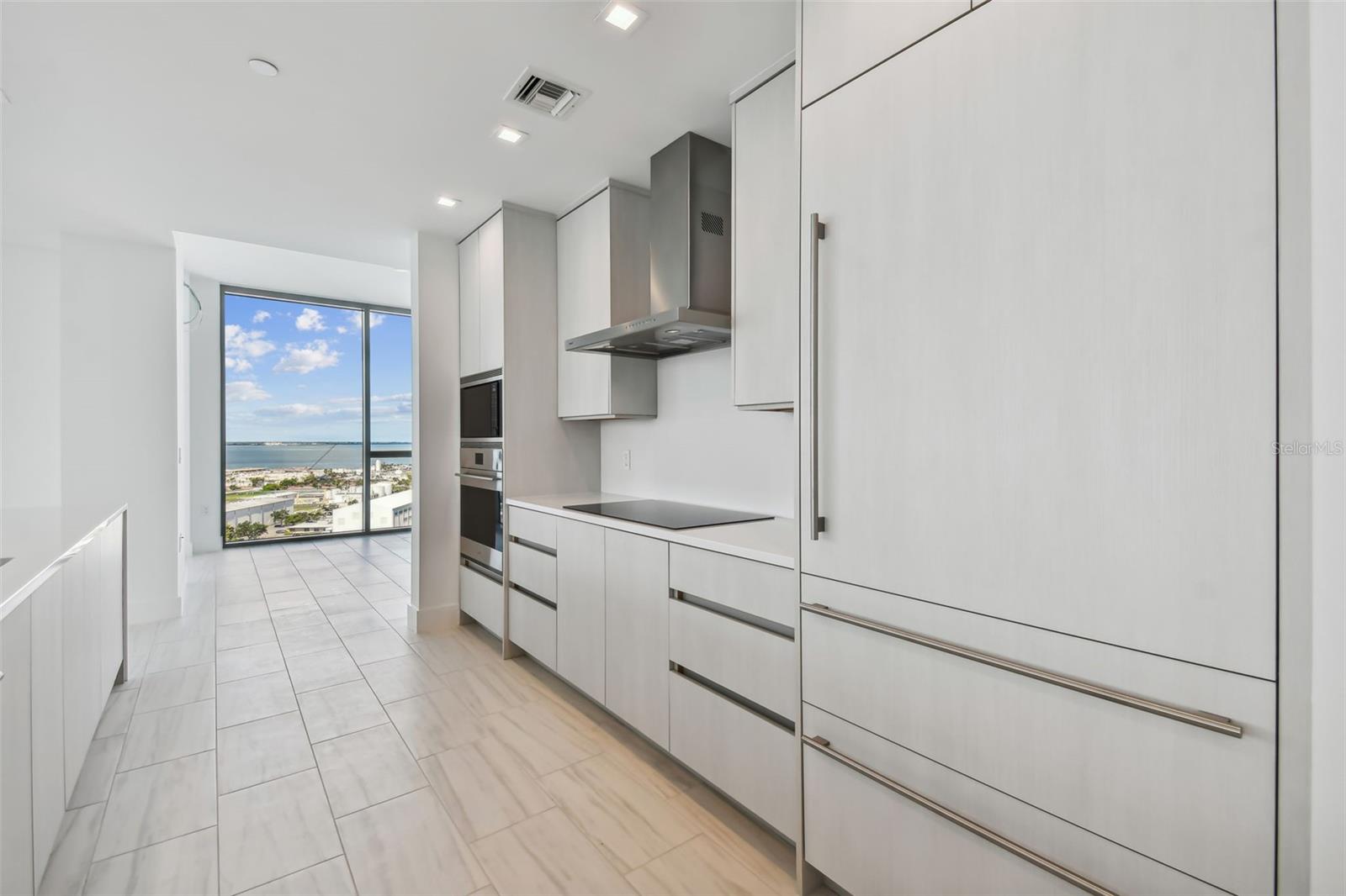 MARINA POINTE EAST A CONDOMINIUM - Residential
