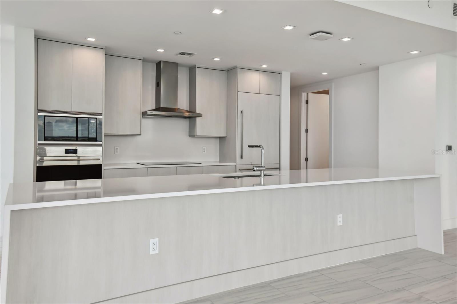 MARINA POINTE EAST A CONDOMINIUM - Residential