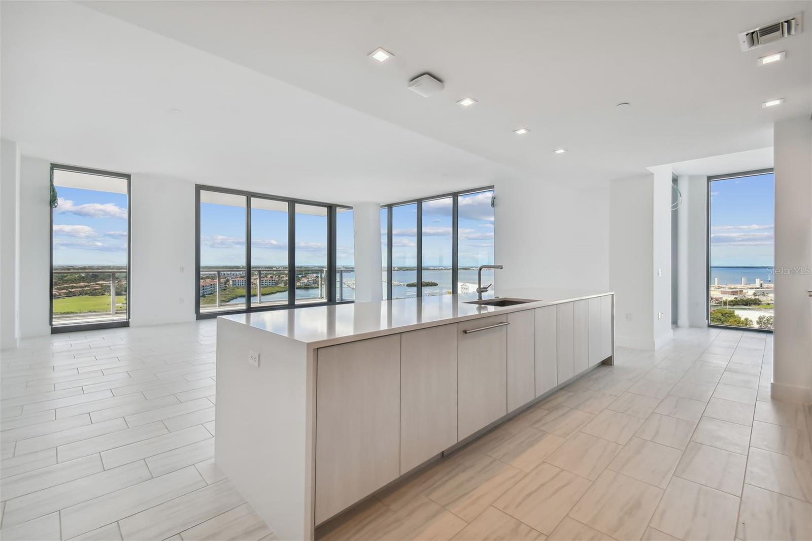 MARINA POINTE EAST A CONDOMINIUM - Residential