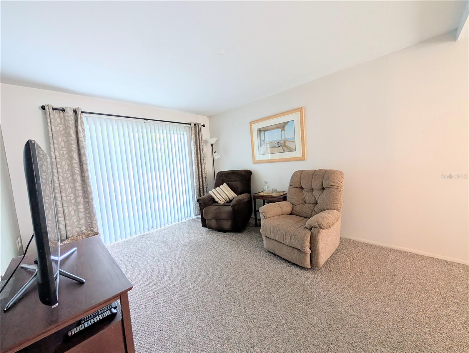 THE FOURTH BAYSHORE - Residential