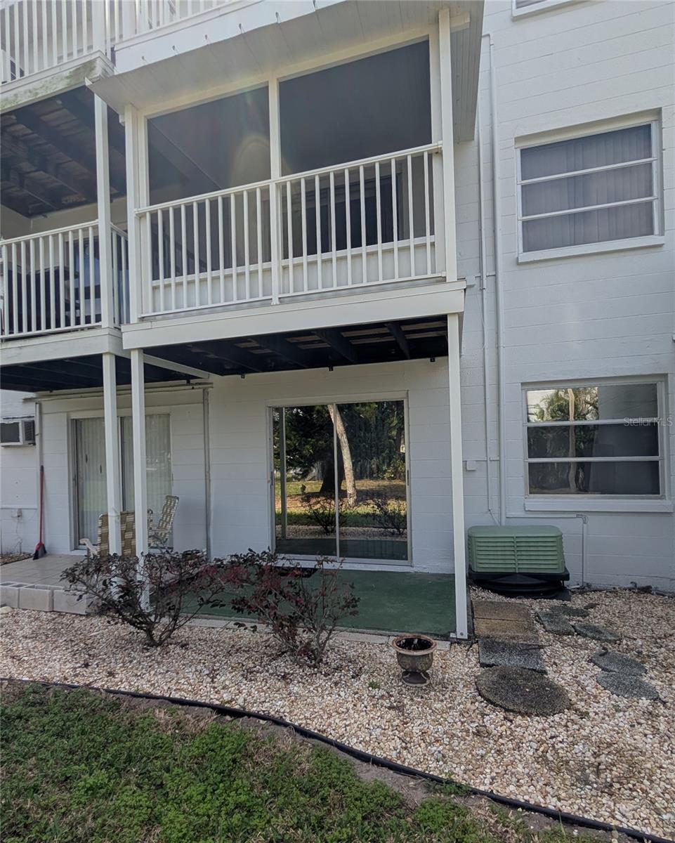 THE FOURTH BAYSHORE - Residential