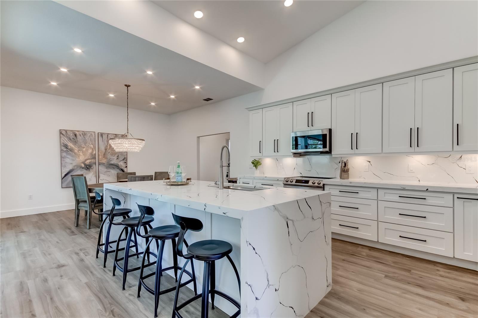 ISLAND ESTATES OF CLEARWATER - Residential