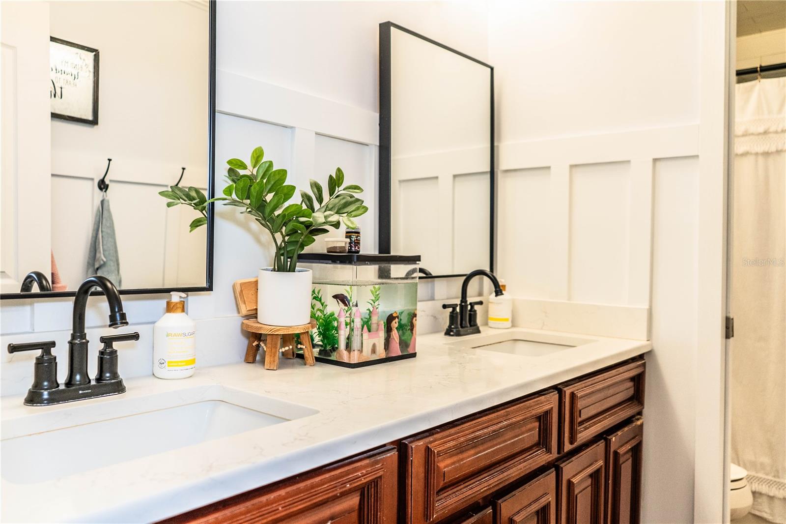 MILLBROOK OAKS - Residential