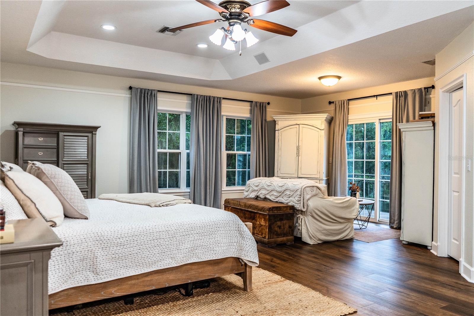 MILLBROOK OAKS - Residential
