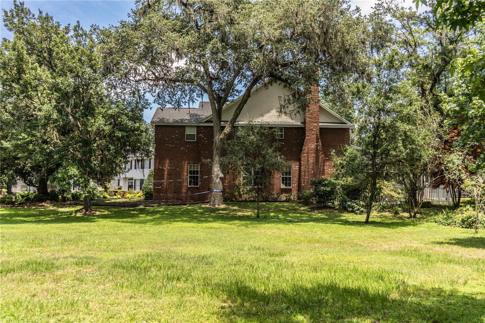 MILLBROOK OAKS - Residential